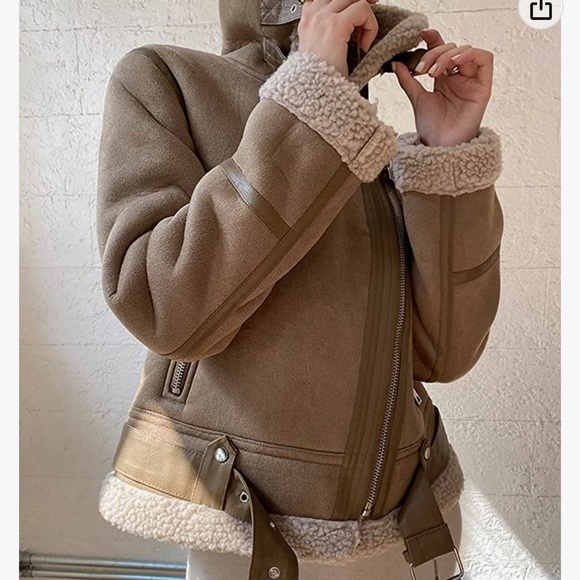 Coat - Picture 3 of 8